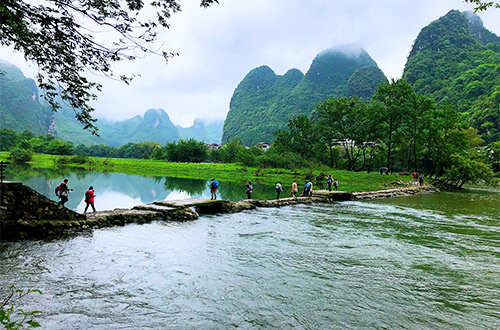 Li River banks Hiking from Yangdi to Xingping