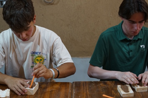 Making a small terracotta warrior