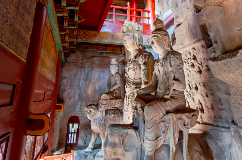 Three bodhisattva figures of Cave 9